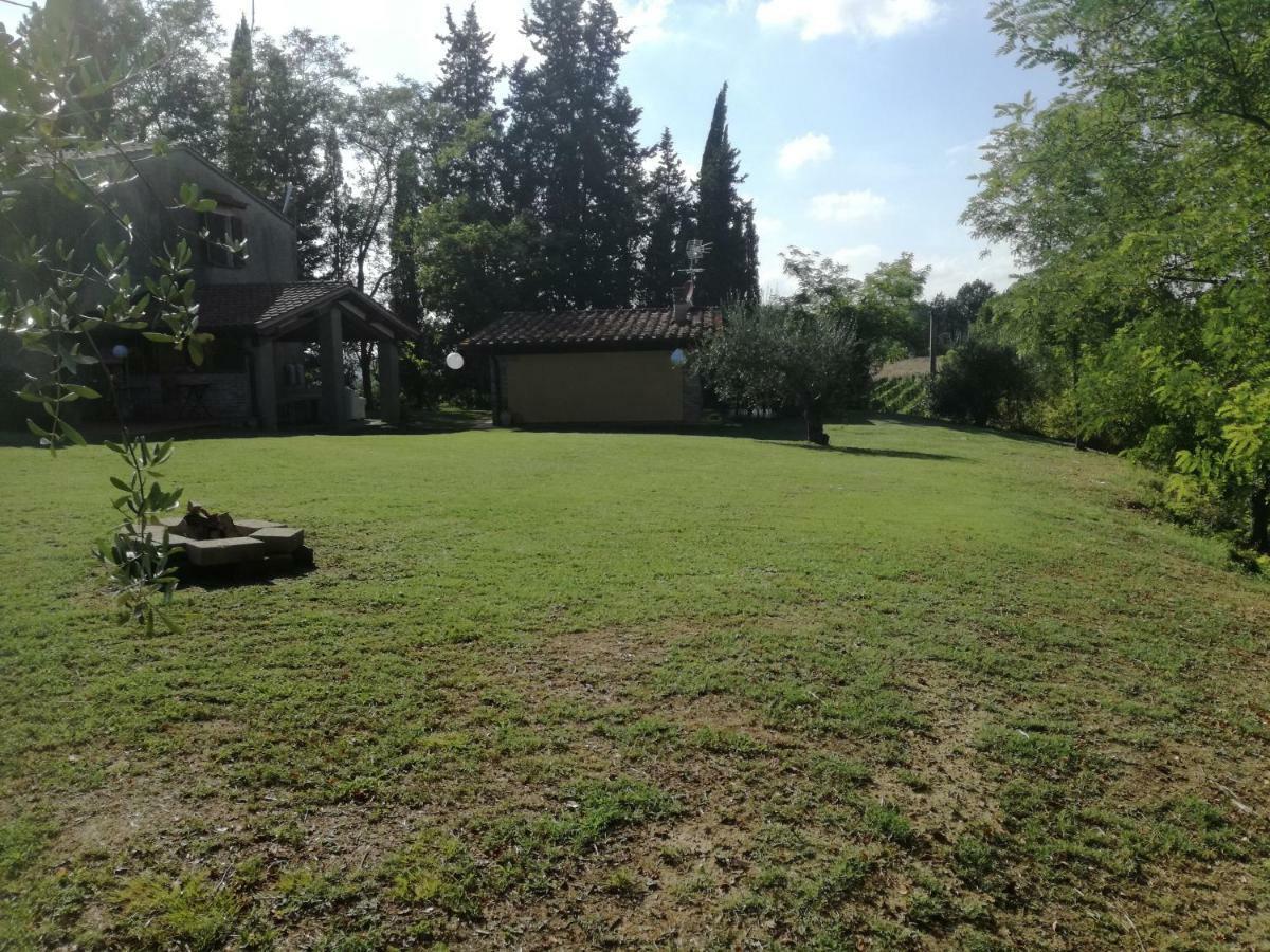 Tuscany Easy Holidays Apartment Capannoli Exterior foto